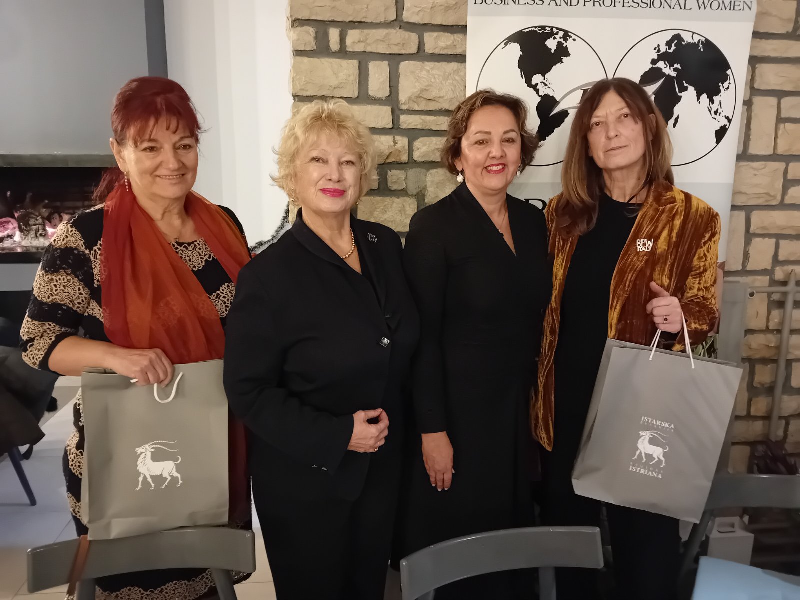 Tradicionalni božićni susret istarskih, slovenskih i talijanskih poduzetnica